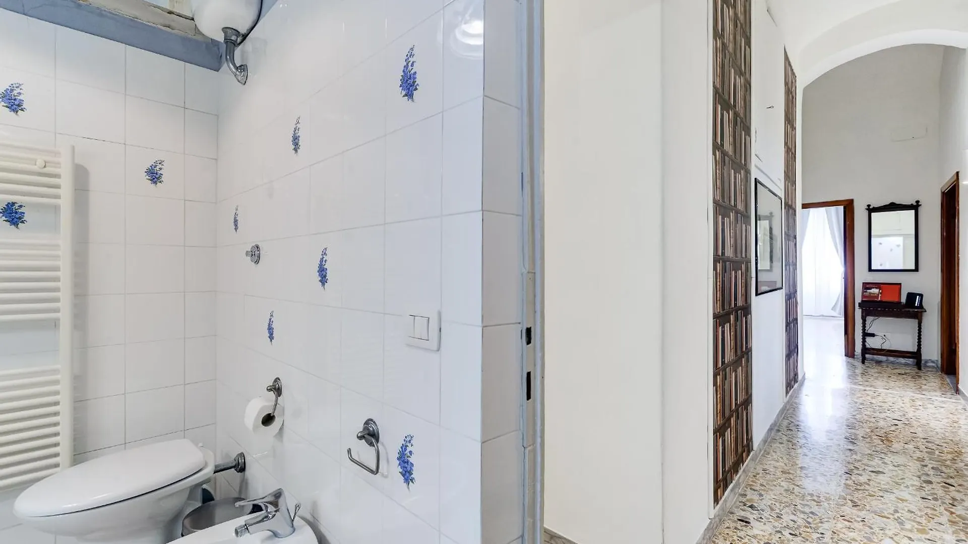 Vivilo Collection - San Vito View Apartment - 3 Bdr 2 Baths Rom