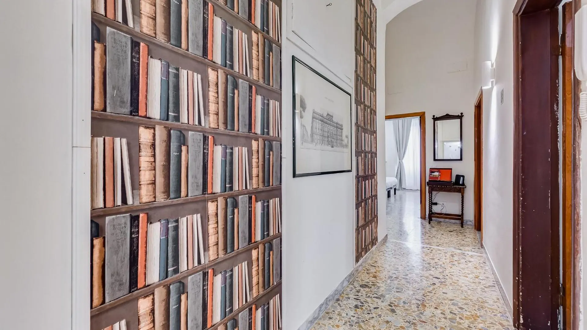 Vivilo Collection - San Vito View Apartment - 3 Bdr 2 Baths Rom